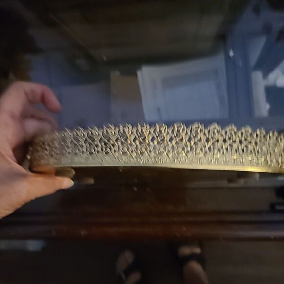 Gold Filligree Mirrored Tray - Picture 5 of 6